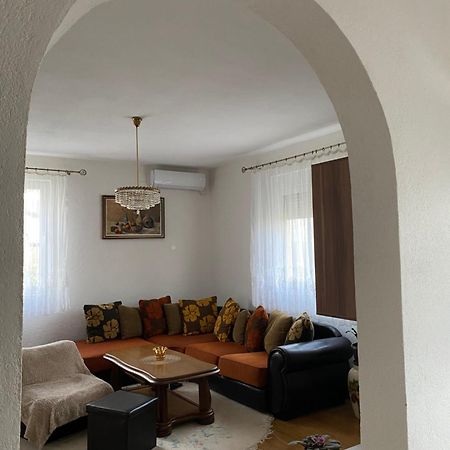 Guest House Kruna Ulcinj Kültér fotó