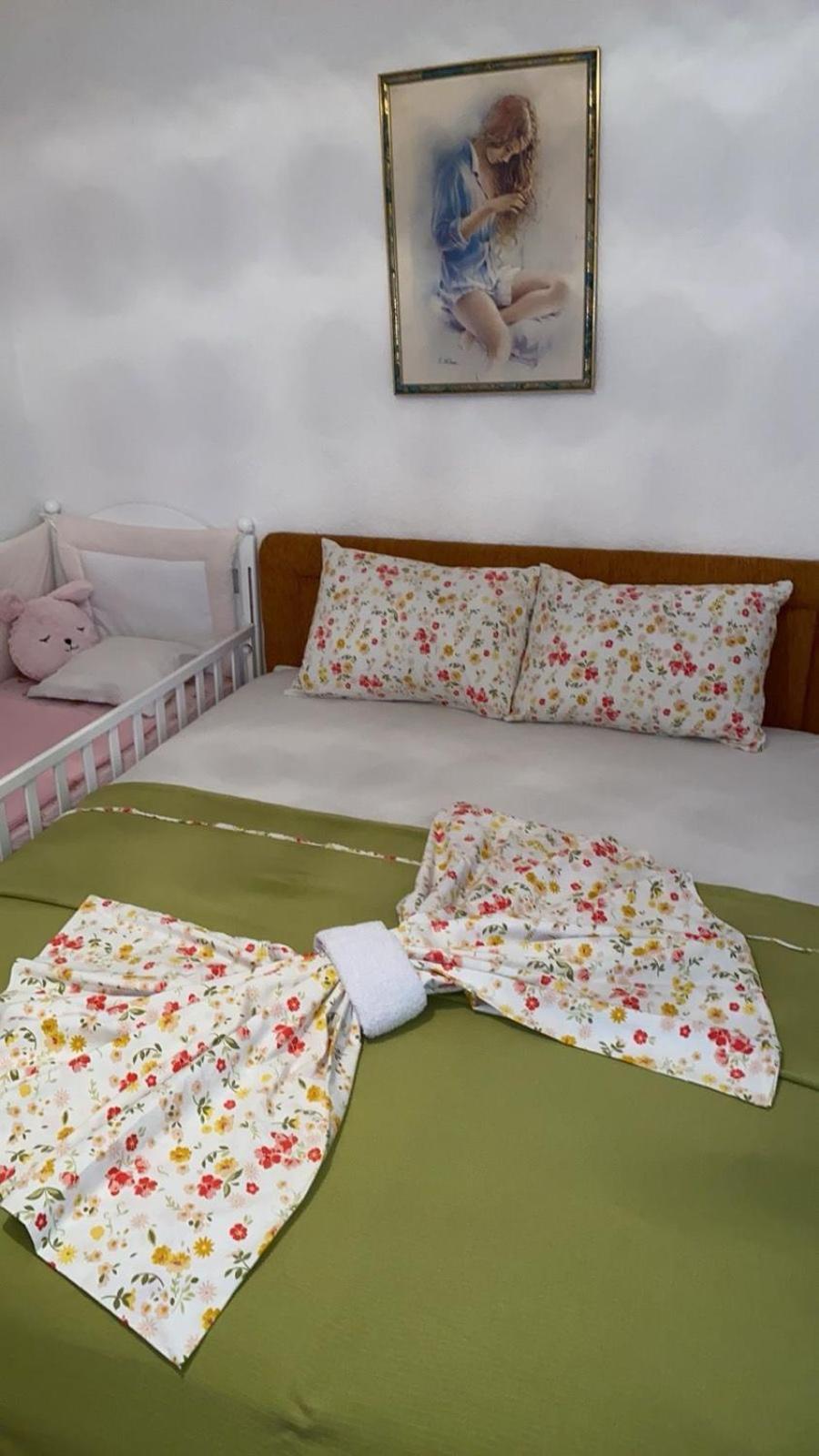 Guest House Kruna Ulcinj Kültér fotó